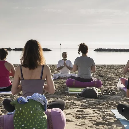 ビジネスホテル Yoga Mea Retreat チェゼナーティコ